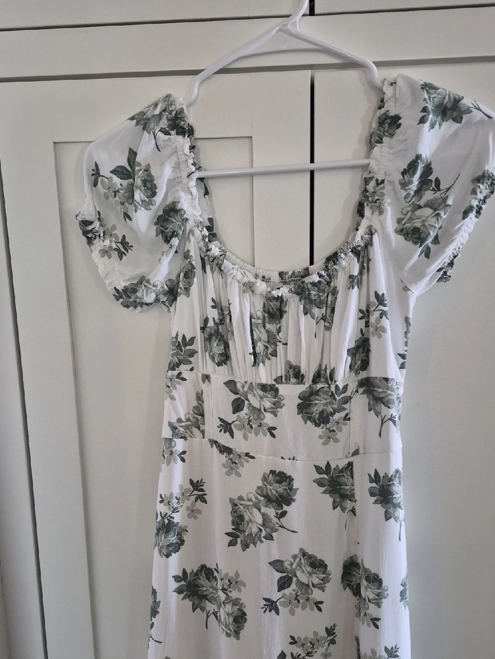 Womens Abercrombie & Fitch Floral DRESS Size Small
